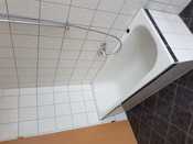 4 Bad - Badewanne